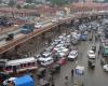Funcionarios reunidos después de que un atasco de tráfico provocara una muerte trágica en Srinagar –.