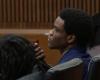 “Día 2 del juicio por asesinato del primo acusado de la muerte de Zion Foster”.