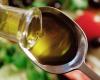 Una cucharada de aceite de oliva al día podría reducir el riesgo de muerte relacionada con la demencia en un 28%: ScienceAlert –.