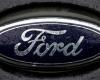 Ford recorta pedidos de baterías por pérdidas en su segmento de coches eléctricos