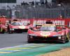 vibrante duelo Ferrari-Porsche en la salida; Toyota regresa