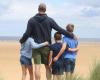 La escapada a la playa del príncipe William y Kate y la foto con la que felicitan el Día del Padre